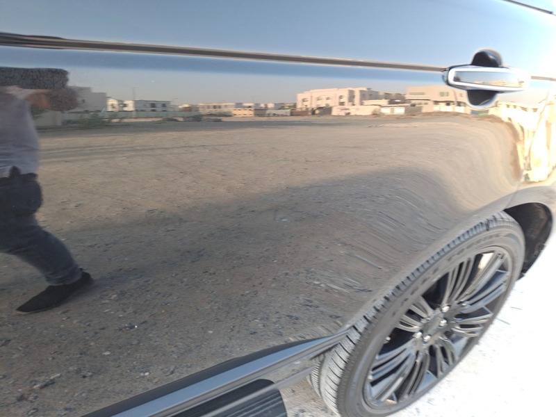 مستعمله 2019 رنج روفر HSE للبيع فى الشارقة